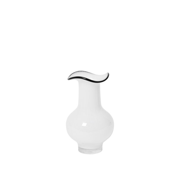 Mirja Vase - Image 1