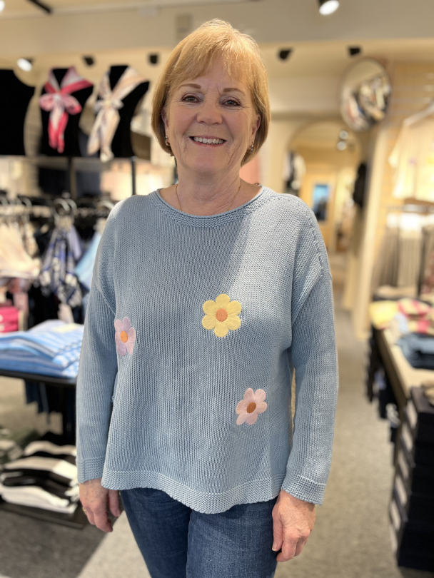 Genser m/blomster 4130 Blå - Image 1