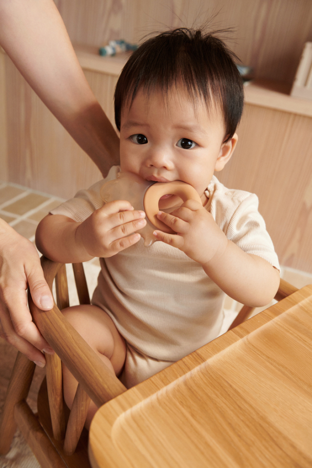 Rita Elephant Cooling Teether 2-pk - Pale Tuscany/Sandy - Image 2