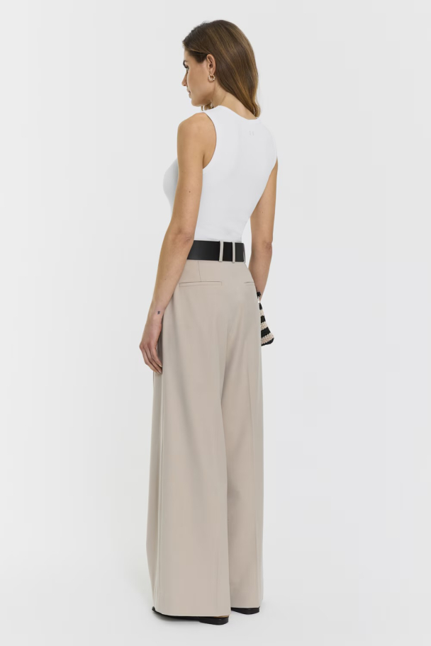 Hera Singlet - White  - Image 2