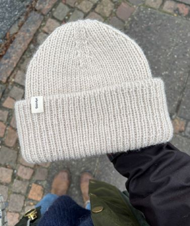 Weekend Hue - Strikkepakke - Image 1