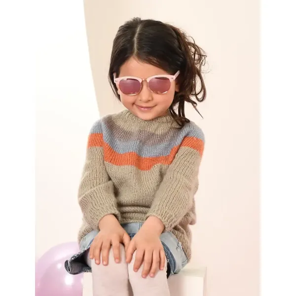 154-16 Morsom stripegenser av M&eacute;lodie 2-14 &aring;r