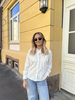 Geneva Embrodery Shirt