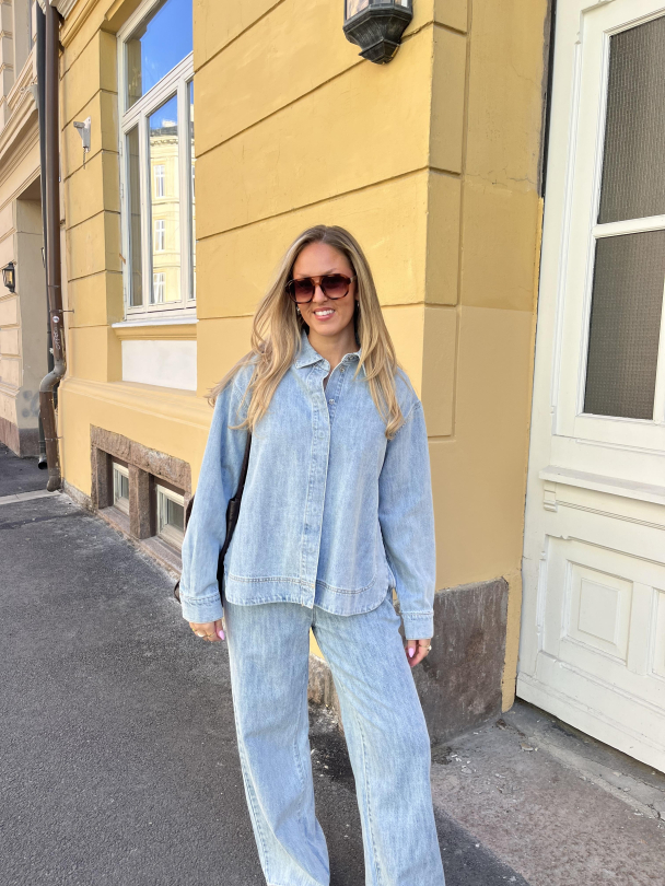 Geggo Curved Denim Shirt - Image 1