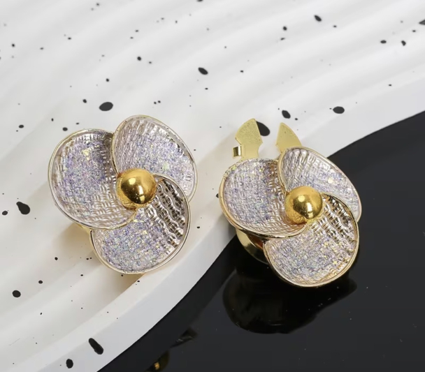 Knappe covers - Image 24