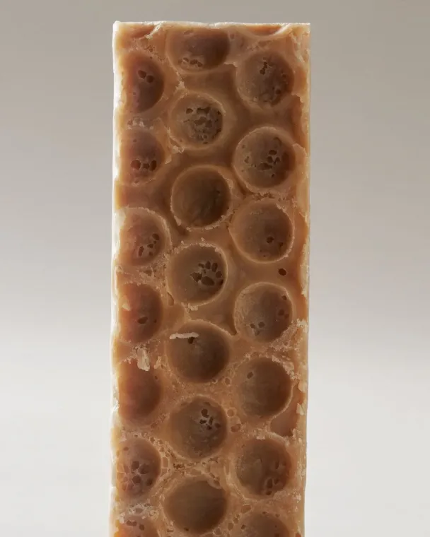 Soap Le Miel 140g  - Image 3