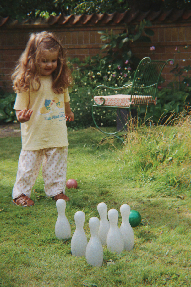 Glitter Bowling - Image 2