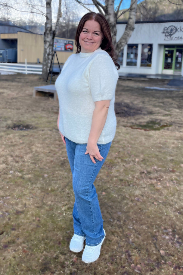 Moondust Mohair kortermet strikketgenser - Image 4