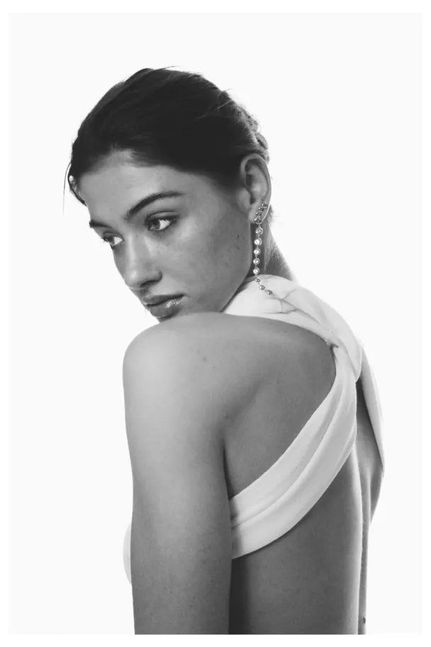 THE LONG PEBBLE EARRINGS  - Image 2