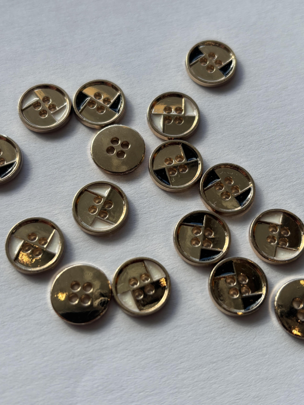 Gullfarget knapp - Image 1