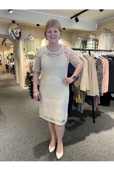 "Heklet" Kjole m/underkjole 115-952