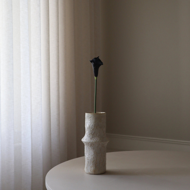 Svart Calla Liljeblomst - Image 1