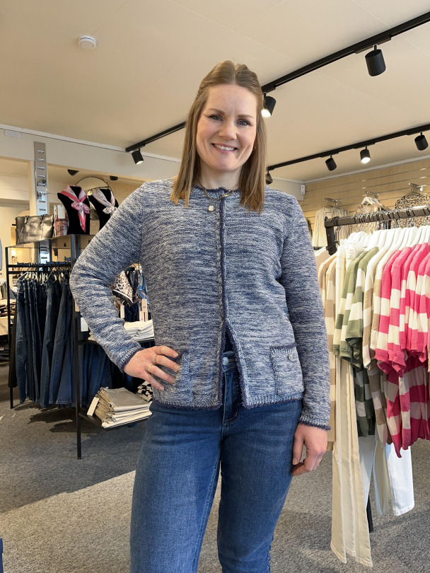 Strikkejakke 4102 Blå - Image 1