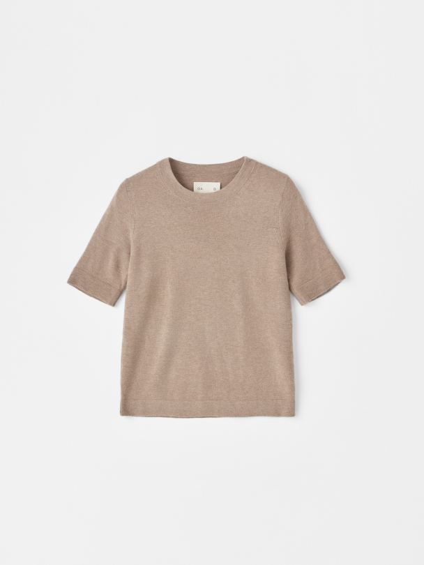 Lav No. 4 Sand - Image 1