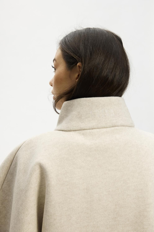 Isla poncho - Image 6