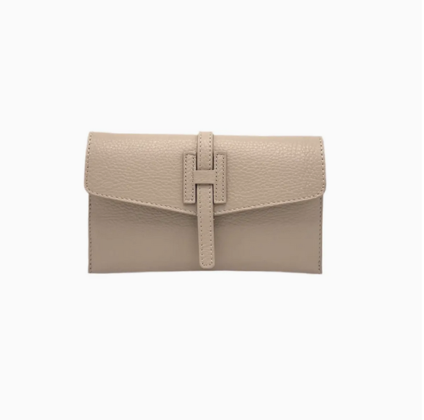 The Clutch - Image 2