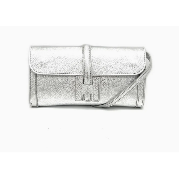 The Silver Clutch