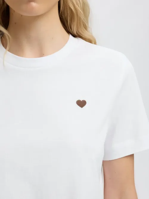 Ella Emb Boxy Tee Heart
