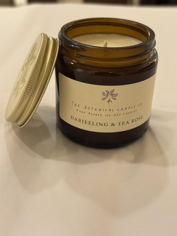 Darjeeling & Tea Rose Duftlys 120ml - Image 2