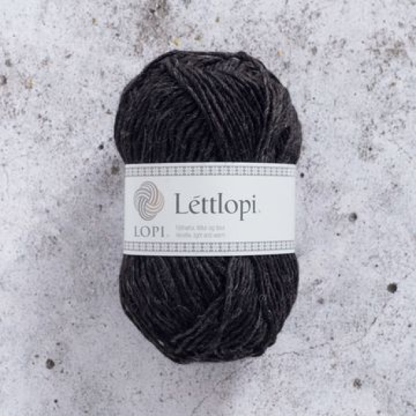 Lettlopi black sheep 0052