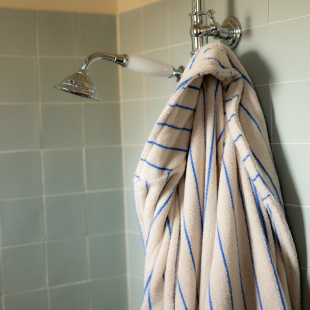 Naram Bathrobe - Moonbeam & Ultranarine - Image 2