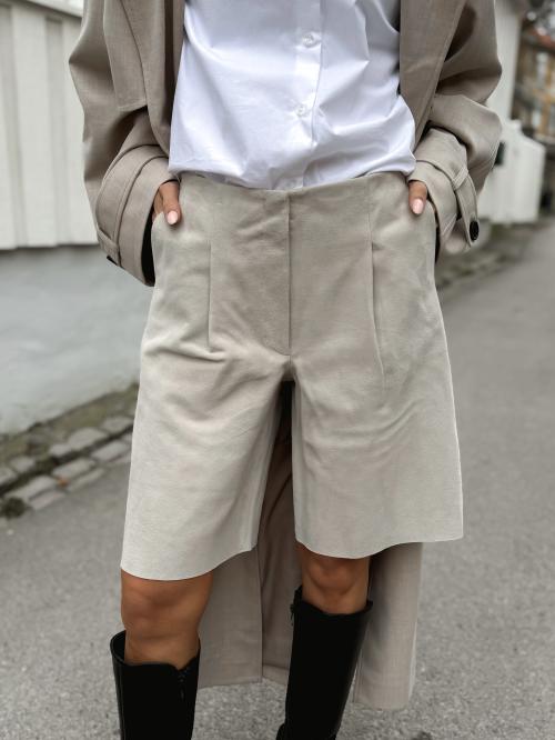 Sophie Suede Shorts - Island Fossil