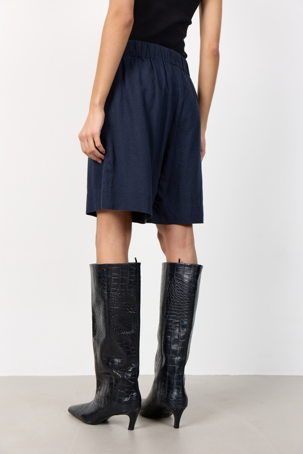 Naja 29 Shorts  - Image 2