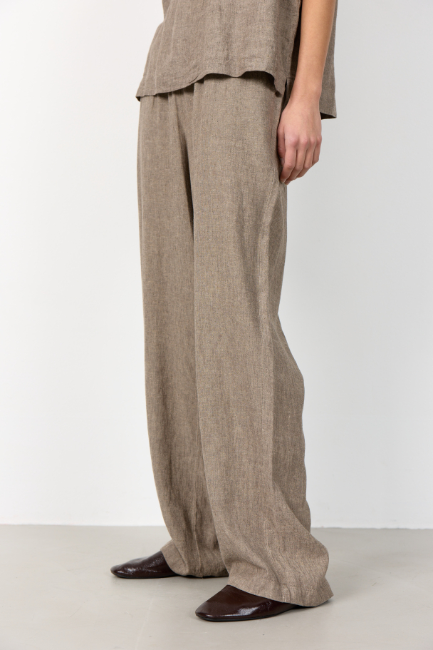 Naja 7 Pants  - Image 1