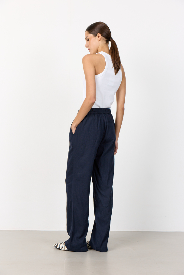 Naja 7 Pants  - Image 5