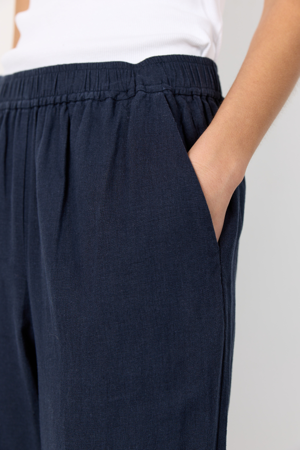 Naja 7 Pants  - Image 7