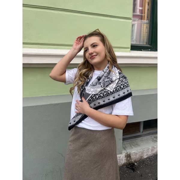 Bandana 90 Poly Grå