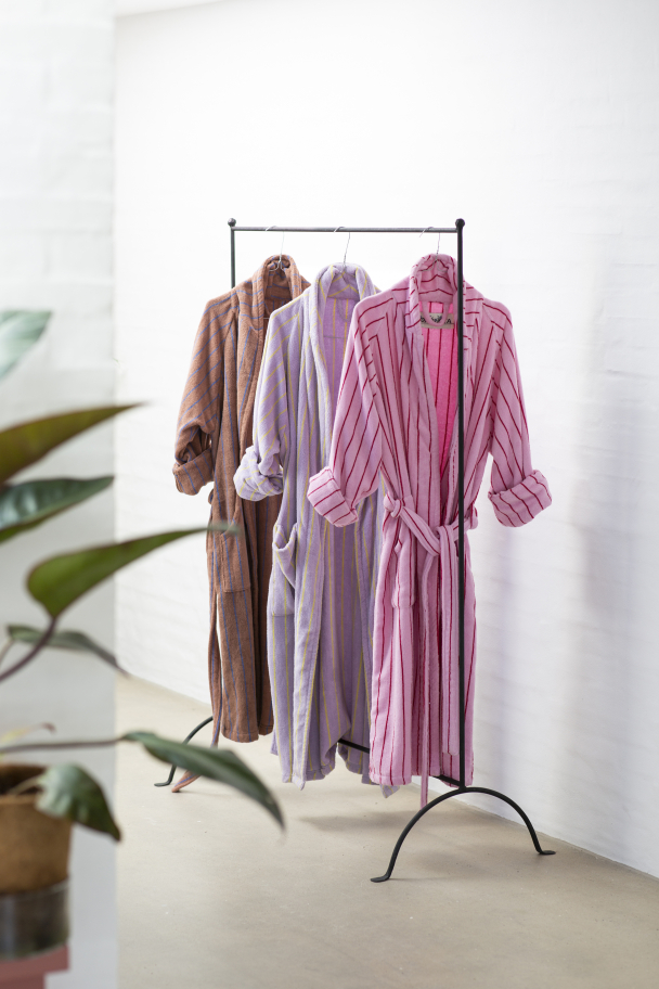 Badekåpe S/M  Naram i fargen Baby pink & ski patrol - Image 4