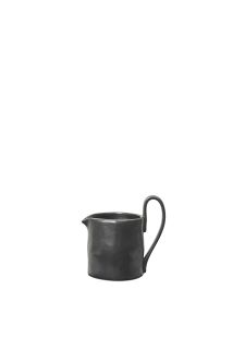 fermLIVING_SS23_FlowMilkJar_Black_1104267003_pack_1.jpg