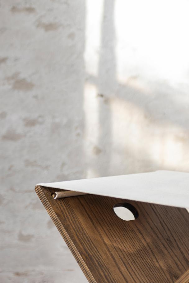 ROOTS folding stool - Image 2