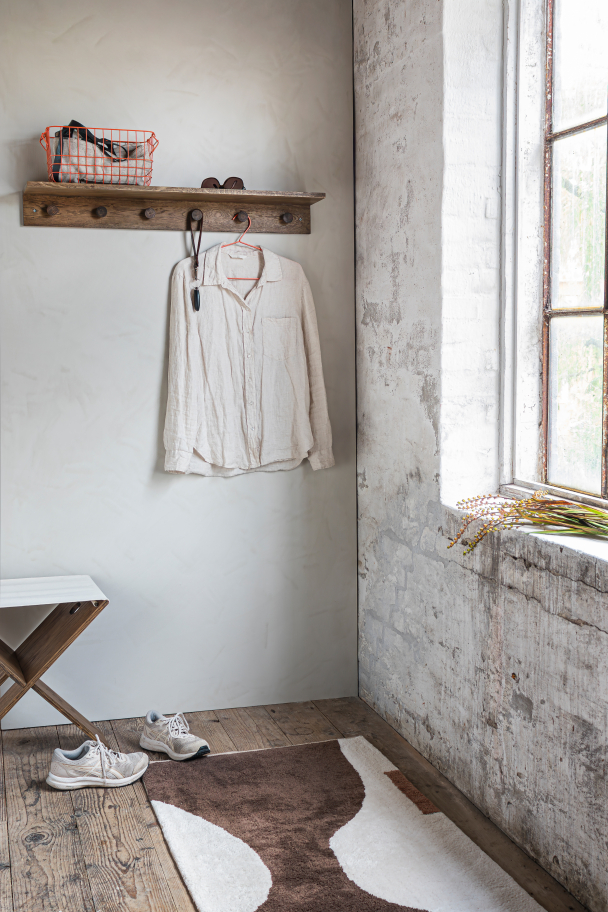 Mette Ditmer - Showcase Rack - Image 4