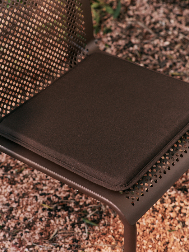 Dapple Utendørs Sitteunderlag - Mørk Sjokolade - Image 2