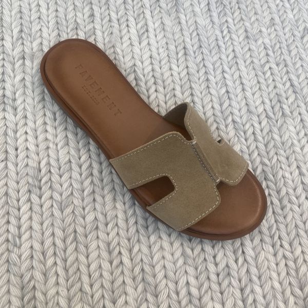 Pam Sandal Suede