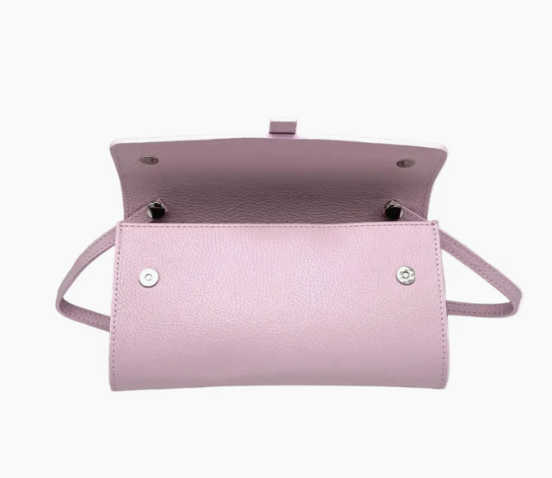 The Flap Clutch - Image 5
