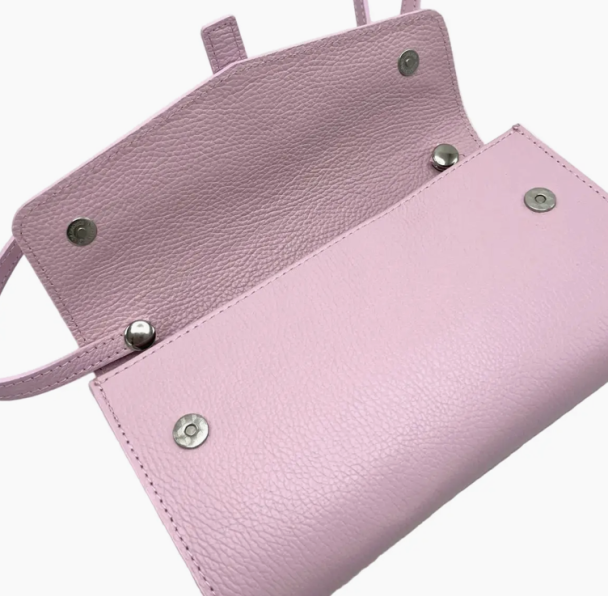 The Flap Clutch - Image 6