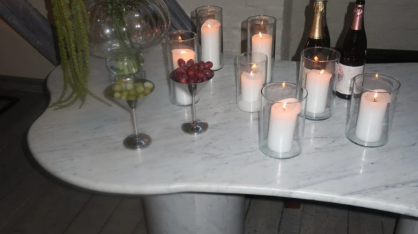 Julien spisebord - Image 1