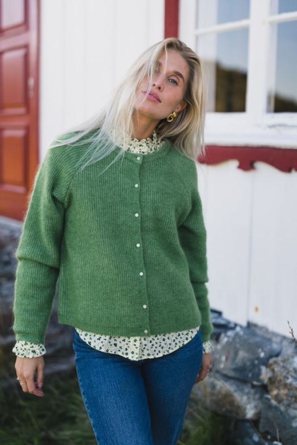 Amalie Cardigan - English Ivy - Image 2