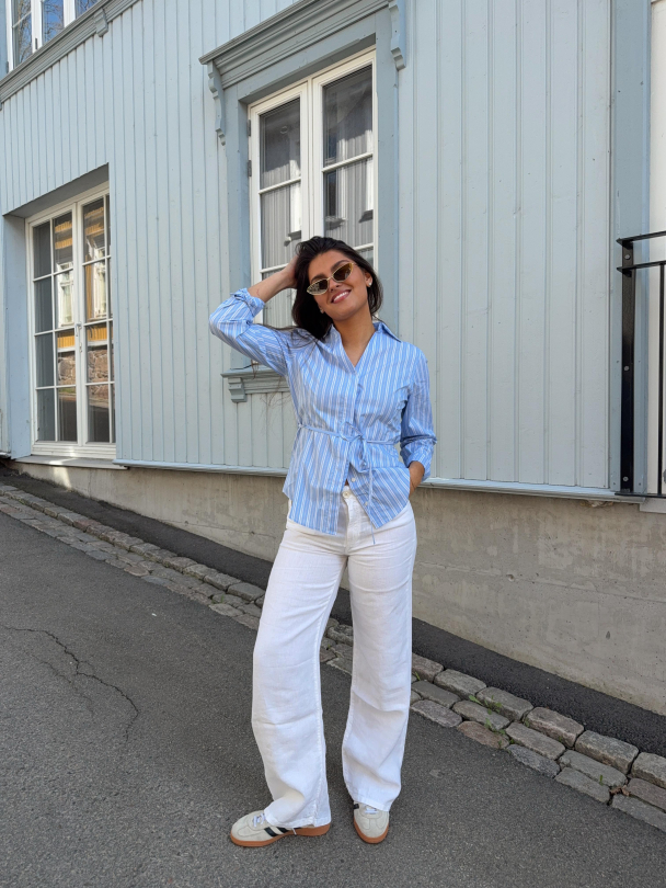 Helga Regular Tie Shirt - Cashmere Blue Stripe  - Image 3