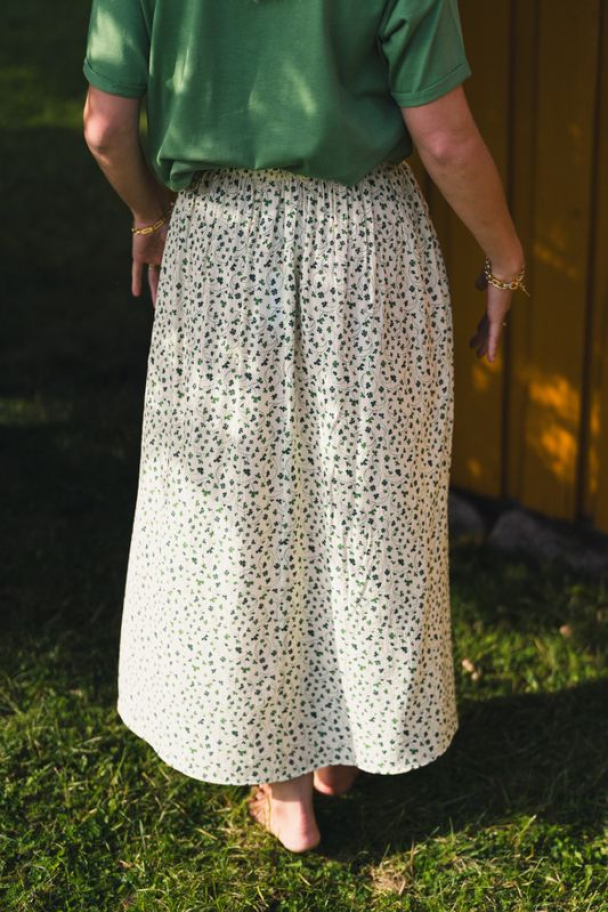 Astrid Skirt - English Ivy Flower - Image 4