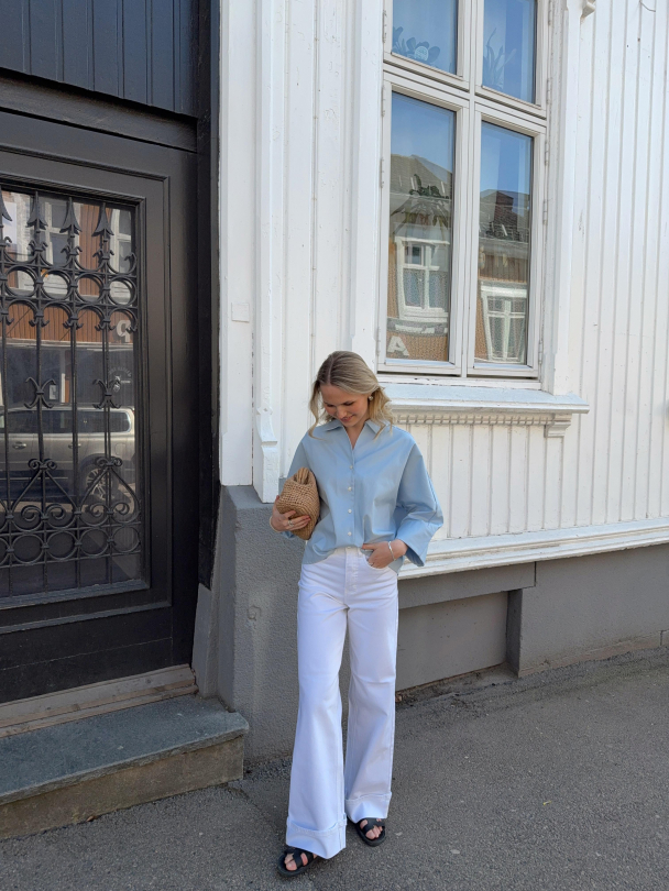 Livia Jeans - White  - Image 3