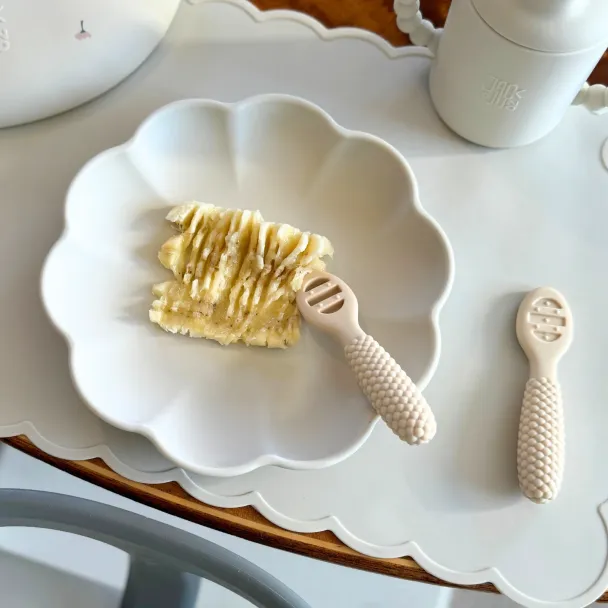 Bubble Pre-Spoon - Milk - Image 2