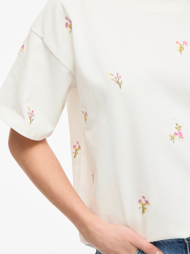 VIMONIE EMB O-NECK S/S/RN - Image 3