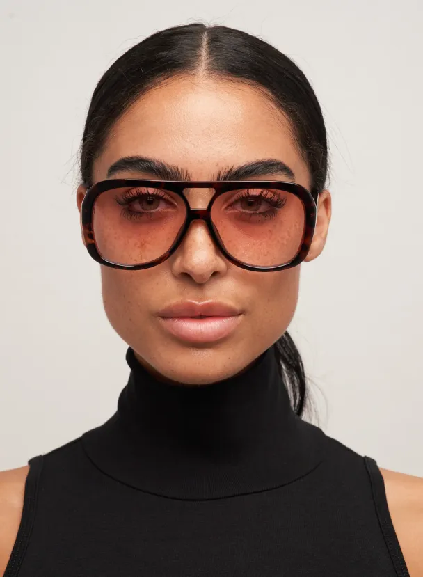 Yara - Tort/Pink Fade  - Image 1