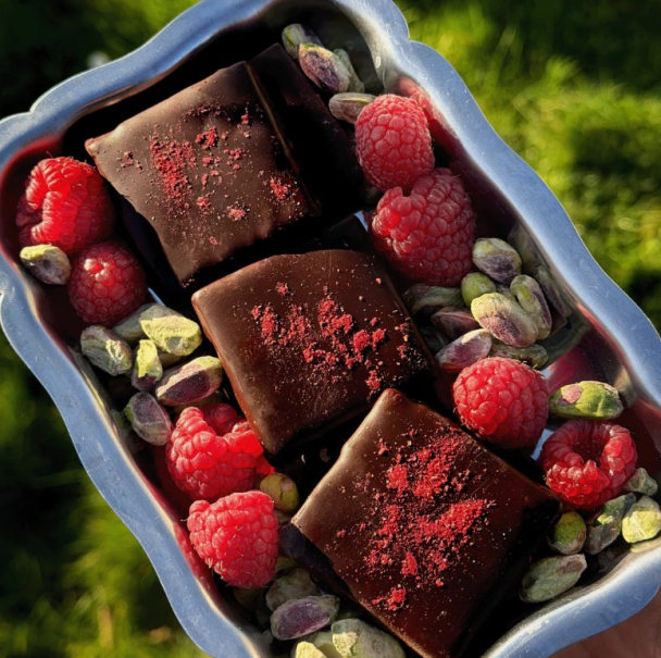 Sjokolade med dobbelt lag - Bringebær & pistasj - Image 4