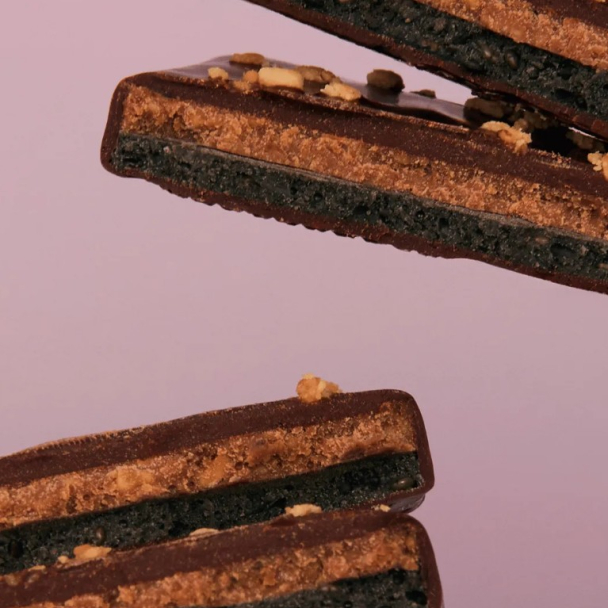 Sjokolade med dobbelt lag - Peanuttsmør & sort sesam - Image 3