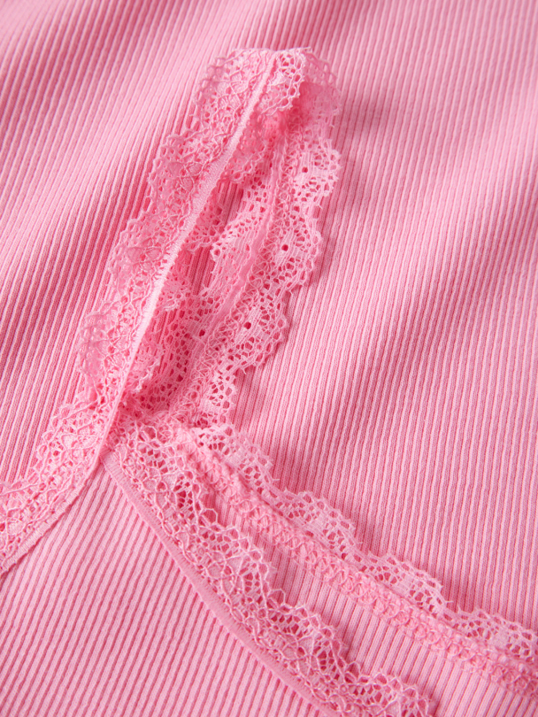 NKFHARISA SLIM STRAP TOP - Image 2